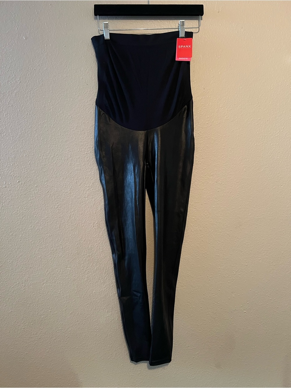 Spanx Faux Leather Leggings Black Size XL  Maternity Leggings NWT - Picture 3 of 5